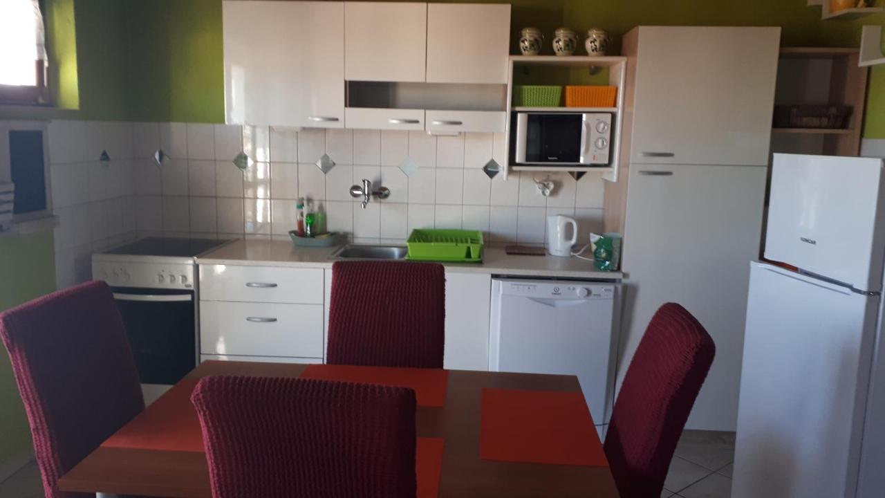 Apartmani Leko Mirjana Baška Voda Kültér fotó