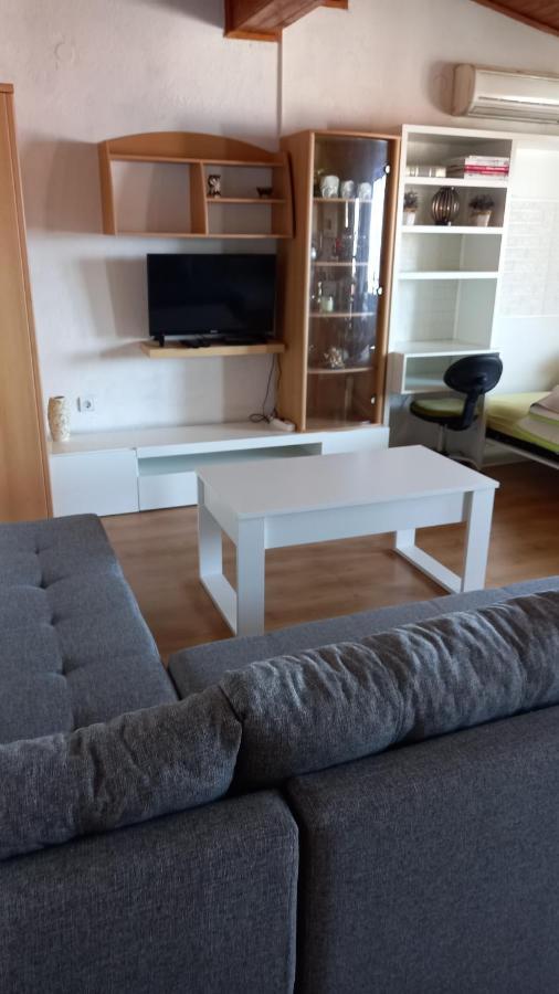 Apartmani Leko Mirjana Baška Voda Kültér fotó
