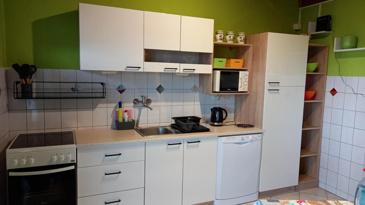 Apartmani Leko Mirjana Baška Voda Kültér fotó