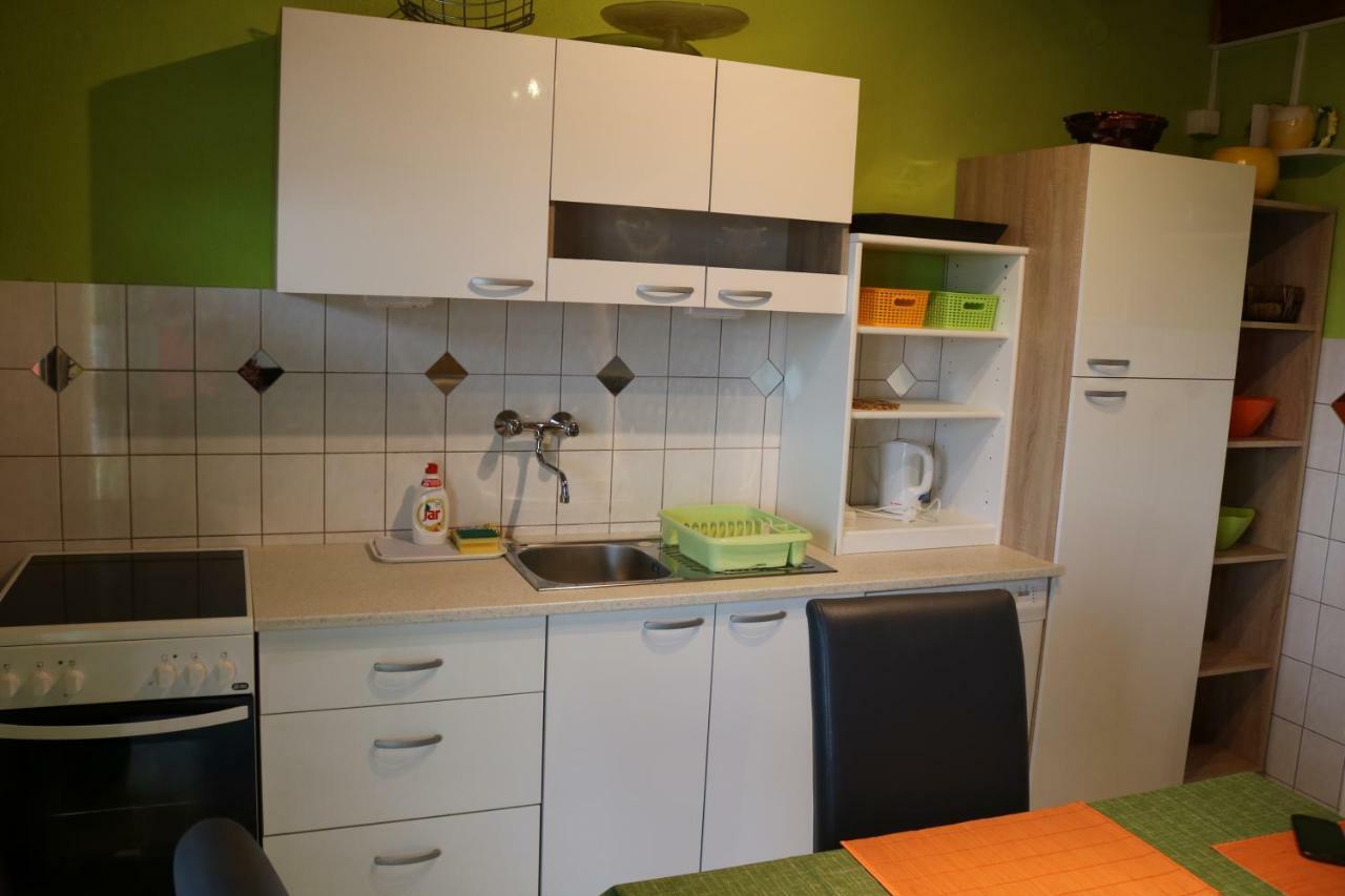 Apartmani Leko Mirjana Baška Voda Kültér fotó